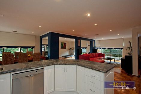 Property photo of 23 Peppertree Avenue Narre Warren South VIC 3805