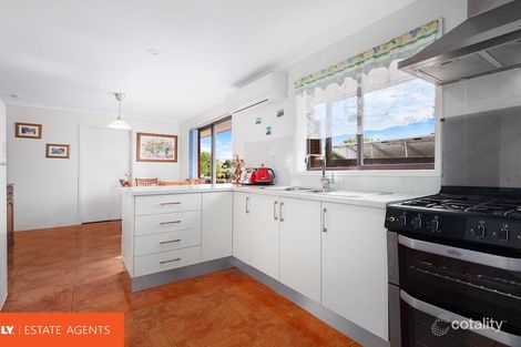 Property photo of 64 Willow Drive Hampton Park VIC 3976