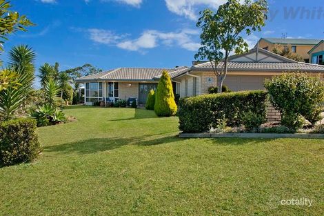 4 Snowwood Ave, Maleny, QLD 4552
