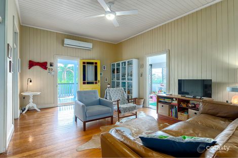 Property photo of 59 Glen Kedron Lane Kedron QLD 4031