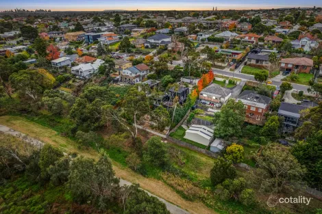 Property photo of 30 Carrol Grove Mount Waverley VIC 3149