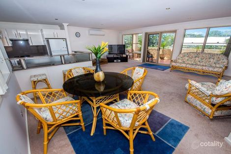 Property photo of 2 Redman Place Soldiers Point NSW 2317
