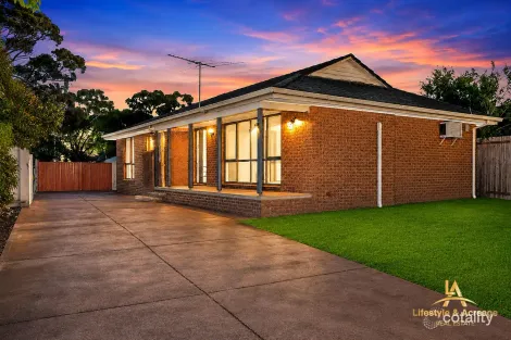Property photo of 4 Highview Avenue Cranbourne VIC 3977