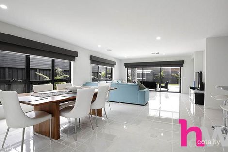Property photo of 40 Armstrong Boulevard Mount Duneed VIC 3217