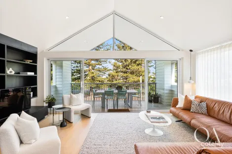 Property photo of 43A The Esplanade Thirroul NSW 2515