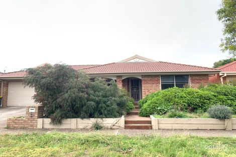 6 Hollington Cres, Point Cook, VIC 3030