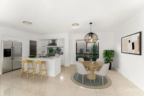 Property photo of 10 Honour Place Bridgeman Downs QLD 4035