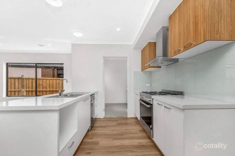 Property photo of 2 Avon Court Wallan VIC 3756