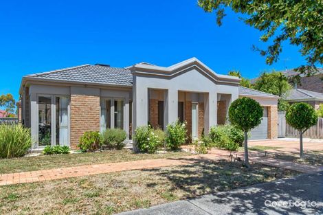 Property photo of 46 Berwick Springs Promenade Narre Warren South VIC 3805