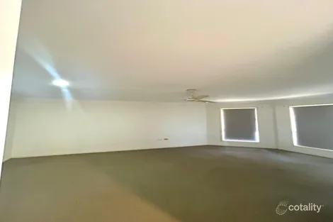 Property photo of 10 Broadmeadow Avenue Thabeban QLD 4670