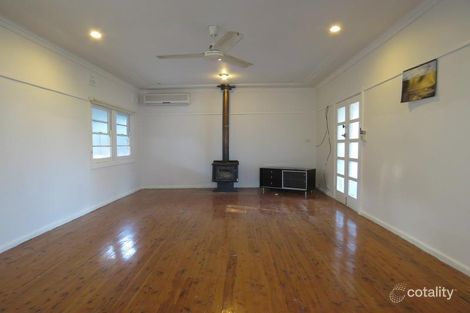 Property photo of 10 Bringelly Avenue Pendle Hill NSW 2145
