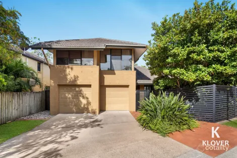 4 Harts Rd, Indooroopilly, QLD 4068