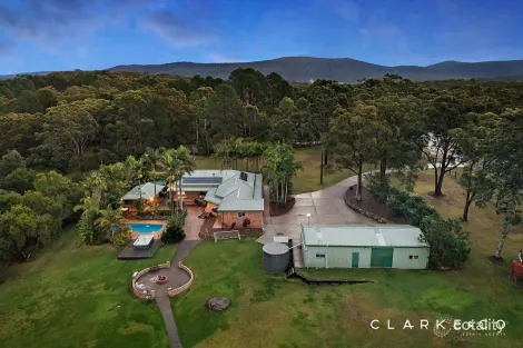 4 School Rd, Wakefield, NSW 2278