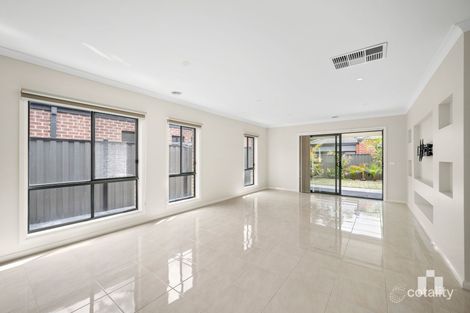 Property photo of 32 Barmah Drive South Morang VIC 3752