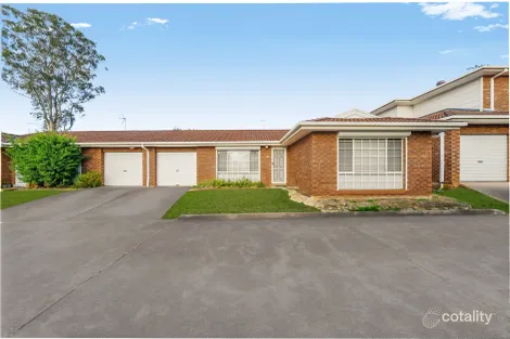 Property photo of 19/4 Jacquinot Place Glenfield NSW 2167