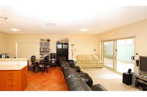 Property photo of 5 Fawkner Lane Craigieburn VIC 3064