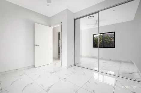 Property photo of 14 Hitter Avenue Casula NSW 2170