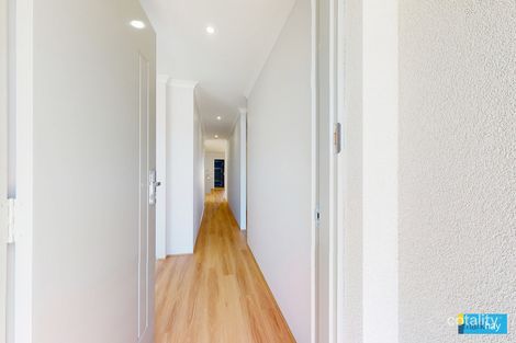 Property photo of 14 Olympic Lane Success WA 6164