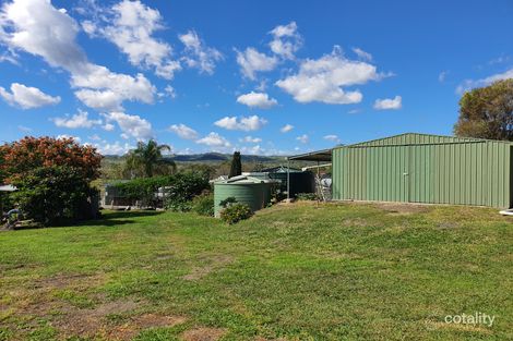 Property photo of 1 Pine Street Kalpowar QLD 4630