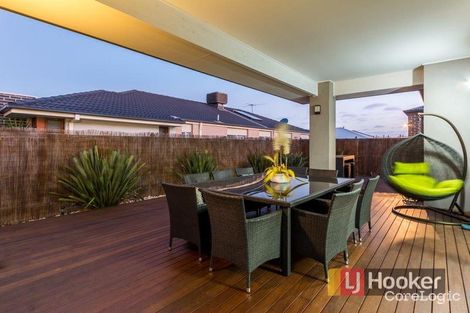 Property photo of 58 Evesham Street Cranbourne North VIC 3977