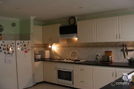 Property photo of 6 Wedge Court Cooloongup WA 6168