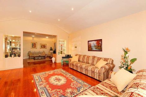 Property photo of 4 Rapanea Avenue Templestowe Lower VIC 3107