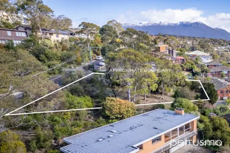 2 Acushla Ct, Sandy Bay, TAS 7005