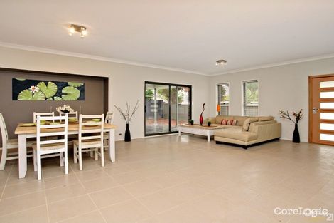Property photo of 30 Ellam Drive Seven Hills NSW 2147