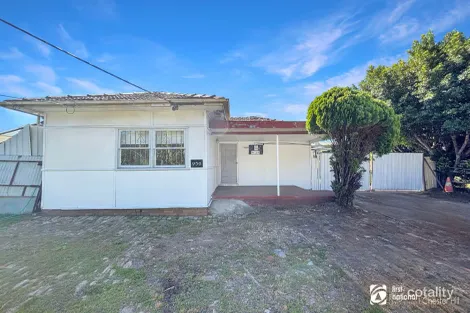 Property photo of 950 Woodville Road Villawood NSW 2163