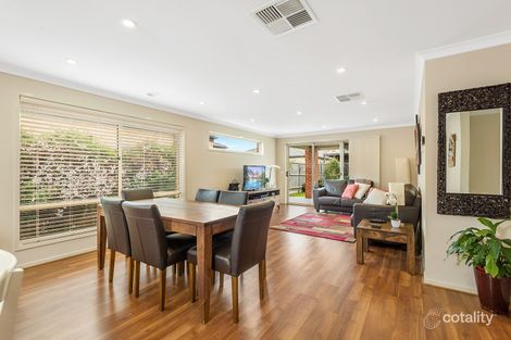 Property photo of 15 Horsley Crescent Doreen VIC 3754