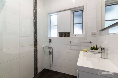 Property photo of 6 Farncomb Street Ascot Vale VIC 3032