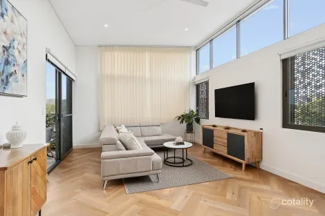 219/180 South Creek Rd, Wheeler Heights, NSW 2097