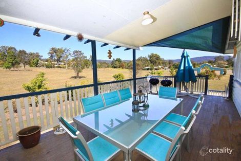 Property photo of 9 Les Douglas Court Camp Mountain QLD 4520