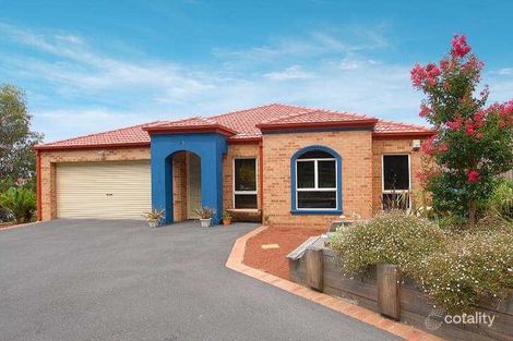 45 Sunningdale Cres, Cranbourne, VIC 3977