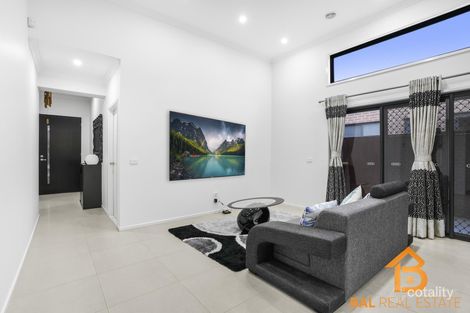 Property photo of 19 Style Way Tarneit VIC 3029