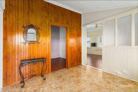 Property photo of 36 Videroni Street Bundamba QLD 4304