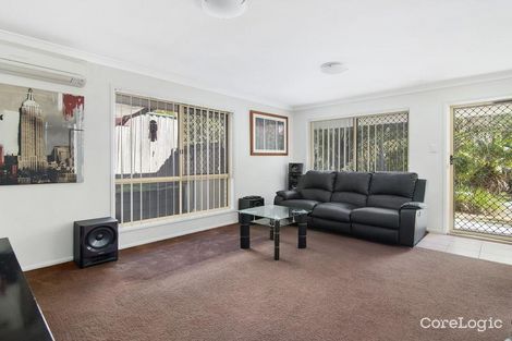 15 Regal Dr, Regents Park, QLD 4118