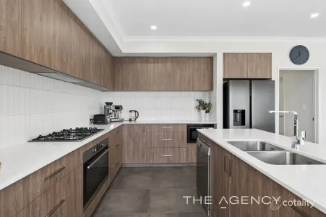 Property photo of 18 Macgregor Drive Padbury WA 6025