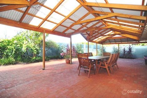 Property photo of 16 Renou Way Bateman WA 6150