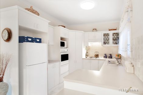 Property photo of 2/90 Erskine Road Macleod VIC 3085