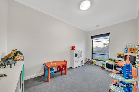 Property photo of 295 Boardwalk Boulevard Point Cook VIC 3030