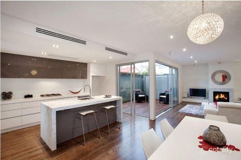 Property photo of 6 Tucker Place Edensor Park NSW 2176