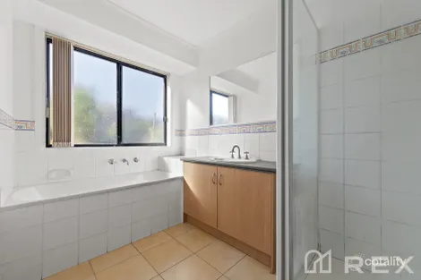 Property photo of 118 Golf Links Road Berwick VIC 3806
