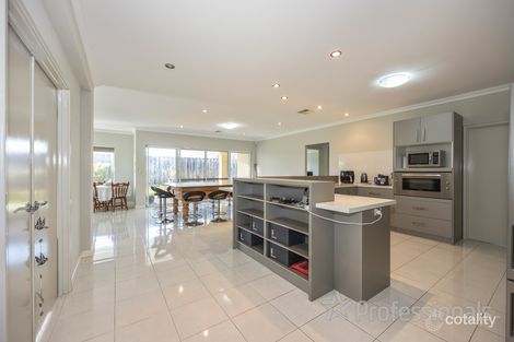 Property photo of 34 Geographe Loop Ellenbrook WA 6069