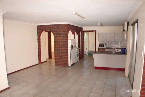 Property photo of 77 Glyde Road Lesmurdie WA 6076