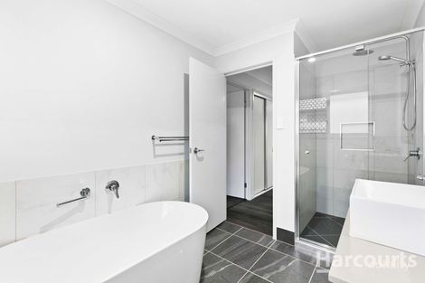 Property photo of 4 Frederick Circuit Eli Waters QLD 4655