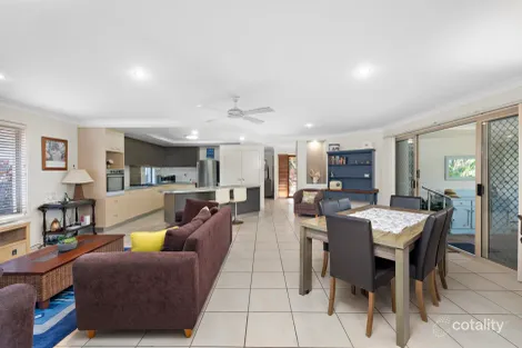 Property photo of 32 Bayshore Place Cleveland QLD 4163