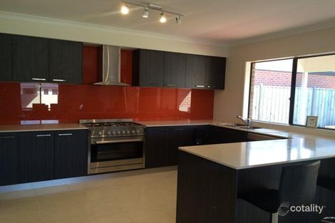 64 Burnham Cres, Keysborough, VIC 3173