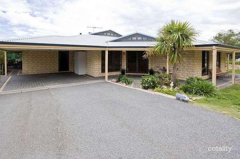 Property photo of 31 Shoulder Close Wellard WA 6170