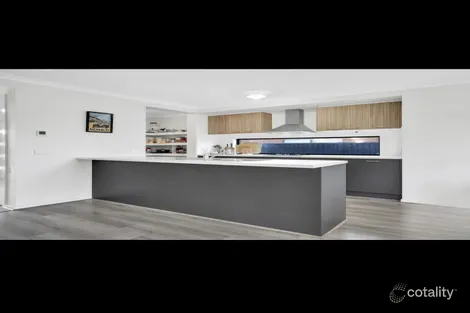 Property photo of 4 Murrayfield Place Strathtulloh VIC 3338